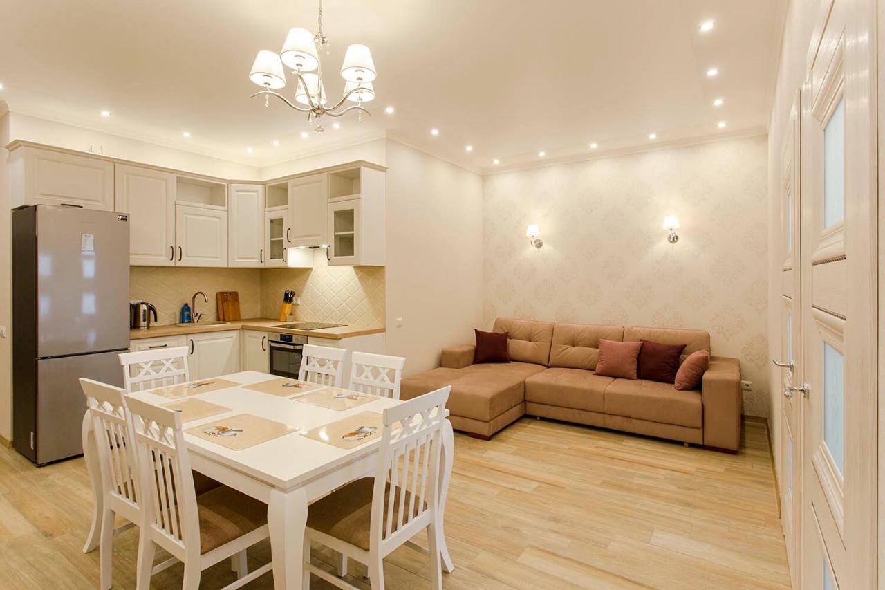 2-Roomed Apartment With Living Room Odesa Exterior photo